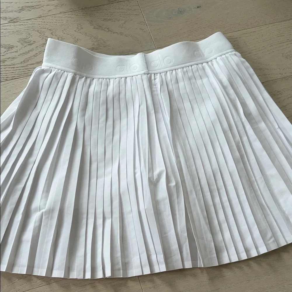 ALO Yoga White Pleated Skirt with Built-In Shorts